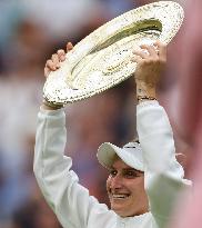 (SP)BRITAIN-LONDON-TENNIS-WIMBLEDON-WOMEN'S SINGLES-FINAL