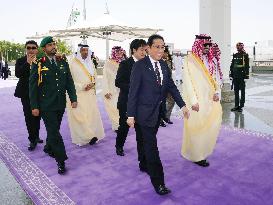 Japan PM Kishida arrives in Saudi Arabia