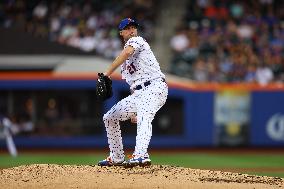 Los Angeles Dodgers v New York Mets