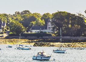 Jane Birkin residence in Lannilis Brittany - France