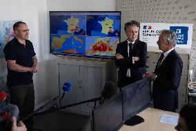 Christophe Bechu visits Meteo France headquarters - Saint-Mande