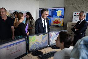 Christophe Bechu visits Meteo France headquarters - Saint-Mande