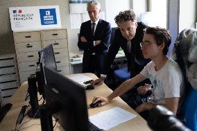 Christophe Bechu visits Meteo France headquarters - Saint-Mande