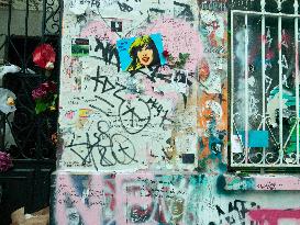 Tribute to Jane Birkin at the house of Gainsbourg - Paris