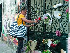 Tribute to Jane Birkin at the house of Gainsbourg - Paris