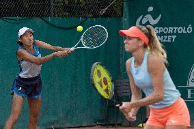 (SP)HUNGARY-BUDAPEST-TENNIS-WTA-HUNGARIAN GRAND PRIX-WOMEN'S DOUBLES