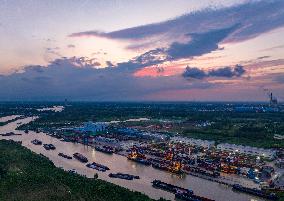 The Beijing-Hangzhou Grand Canal Cargo Ships
