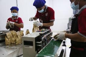 MYANMAR-YANGON-ECONOMY-COFFEE PROCESSING