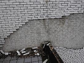Tiles Fall Off The Exterior Wall of A High-rise Residential Building in Yichang, China