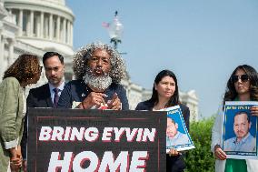 Press Conference For The Release Of Eyvin Hernandez - Washington