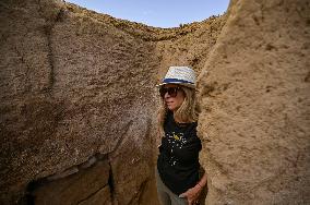 Discovery Of An Intact 2600-Year-Old Etruscan Tomb - Rome