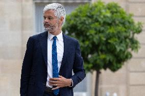 Right wing politicians leave the Elysee Palace after a Meeting - Paris