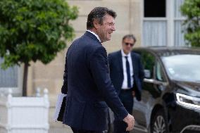 Right wing politicians leave the Elysee Palace after a Meeting - Paris