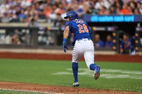 Chicago White Sox v New York Mets