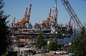 Port Strike Resumes As Union Members Reject Wage Agreement - Vancouver