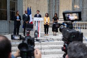 Handover ceremony at the Ministry of Education - Paris