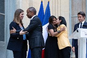 Handover ceremony at the Ministry of Education - Paris