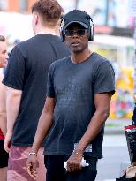 Chris Rock Steps Out - NYC