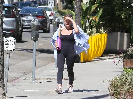 Hilary Duff Walking To Her Car - LA