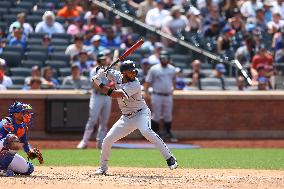 Chicago White Sox Vs. New York Mets