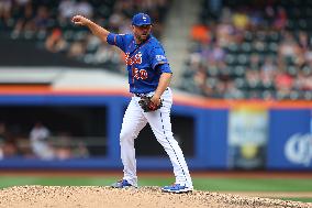 Chicago White Sox Vs. New York Mets