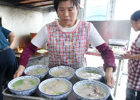 Drinking Mutton Soup Custom in Summer