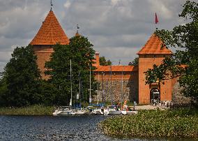 Trakai Island Castle: A Historic Gem Amidst Natural Beauty