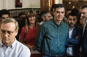 Pedro Sanchez votes for the general elections - Madrid