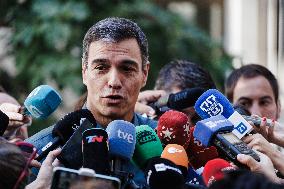 Pedro Sanchez votes for the general elections - Madrid