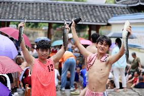 Catching Fish Activity in Liuzhou, China