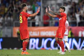 FCSB v Dinamo Bucuresti - Romanian SuperLiga