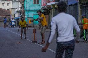 Daily Life In Colombo