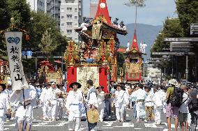 Yamahoko parade at Kyoto's Gion Festival