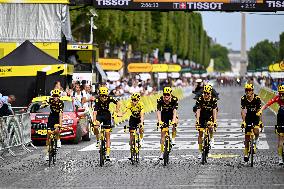 Jonas Vingegaard Wins Second Successive Tour De France - Paris