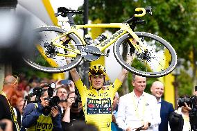 Jonas Vingegaard Wins Second Successive Tour De France - Paris