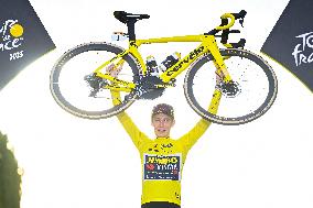 Jonas Vingegaard Wins Second Successive Tour De France - Paris