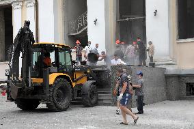 Removing rubble at Transfiguration Cathedral in Odesa