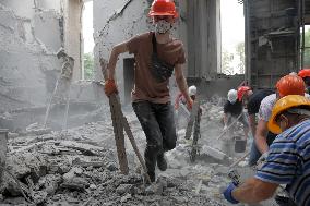 Removing rubble at Transfiguration Cathedral in Odesa