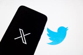 Elon Musk Changes Twitter Bird Logo To X