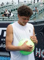 Ultimate Tennis Showdown Finals - LA