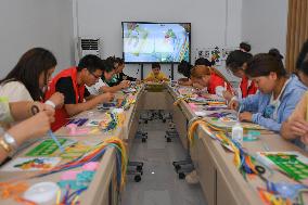 CHINA-SICHUAN-CHENGDU-UNIVERSIADE-DISABLED CRAFTSMEN-LICENSED PRODUCTS (CN)
