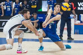 Japan v Italy - Volleyball National League