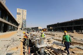 EGYPT-NEW ADMINISTRATIVE CAPITAL-CBD-WORKERS