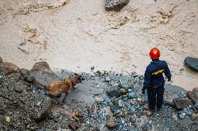 Rescue Labors Continue After Landslide In Quetame, Colombia