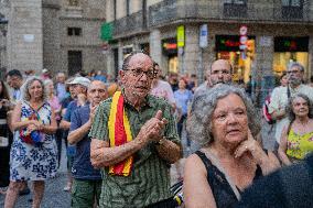 Protest Of The Catalan National Assembly After The General Elections.