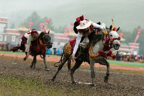 CHINA-QINGHAI-YUSHU-HORSE RACING FESTIVAL (CN)