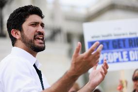 Congressman Casar Leads Thirst Strike At U.S. Capitol