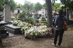 Jane Birkin Rests In Peace At Cimetiere Du Montparnasse - Paris