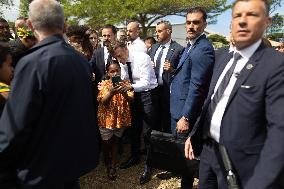 President Macron Meets Visits The Magenta Area - Noumea