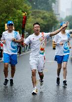 (SP)CHINA-SICHUAN-CHENGDU-WORLD UNIVERSITY GAMES-TORCH RELAY(CN)